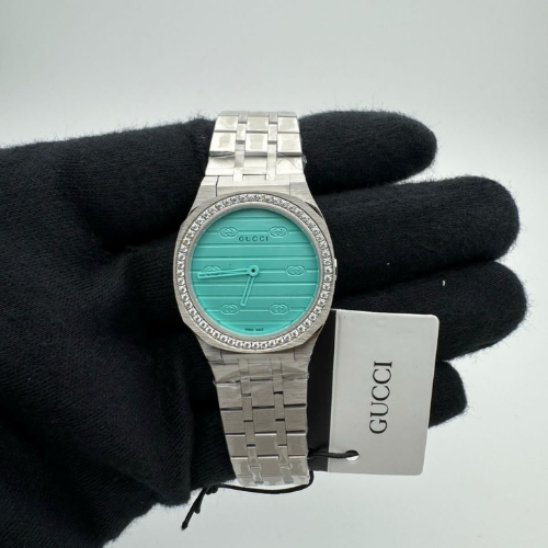 Gucci 25H YA Blue Diamond Bezel