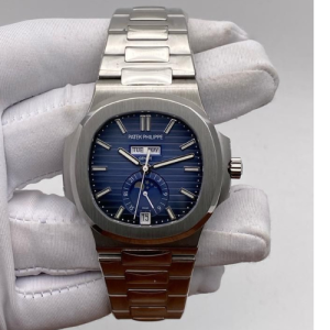 Patek Philippe Nautilus 5726/1A-014 Swiss Eta
