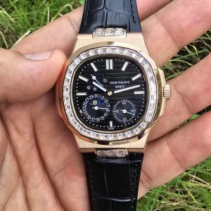 Patek Philippe Nautilus Full Black Diamonds Men Watch 28